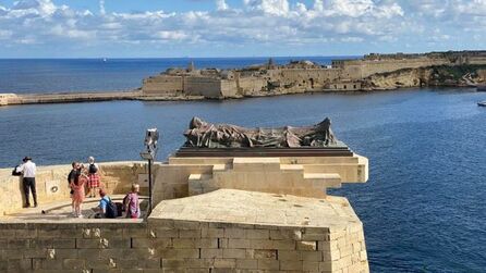 Picture af mindemærke for 2. verdenskrig i Valletta på Malta